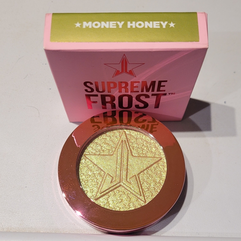 Jeffree Star: Supreme Frost Highlighting Powder-Money Honey